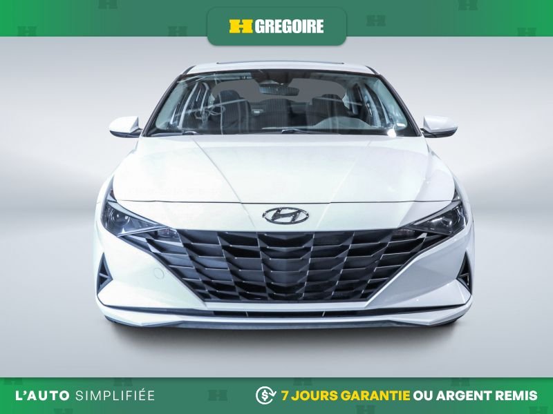 2021 Hyundai Elantra White Laval - photo #1