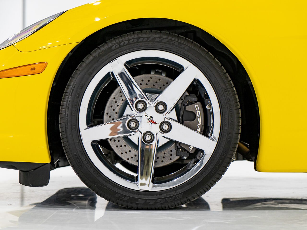 Chevrolet Corvette With only 900km (563mi) From new with window sticker 2008 Jaune Kirkland - photo #63