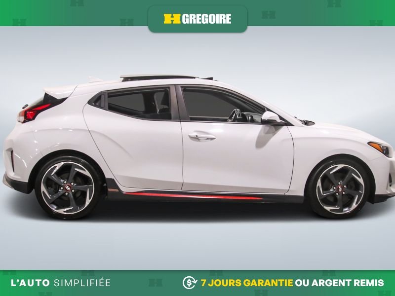 2019 Hyundai Veloster White Blainville - photo #10
