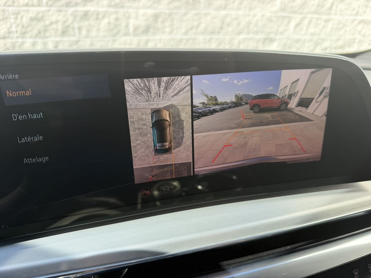 2024 Cadillac LYRIQ LUXURY AWD FINANCEMENT À PARTIR 0.99% Black Laval - photo #29