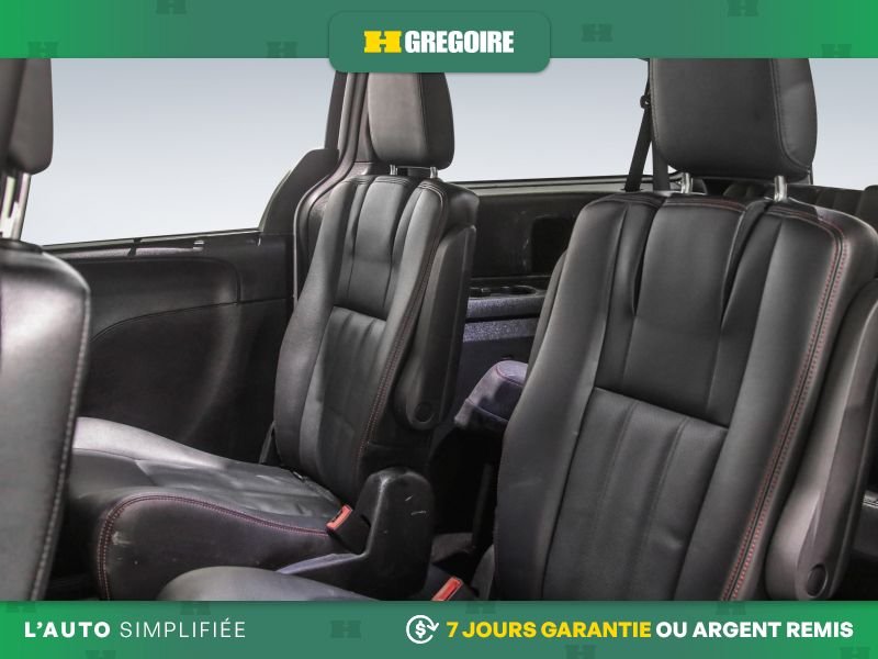 2020 Dodge GR Caravan White Laval - photo #27