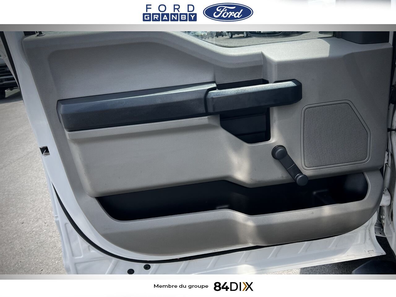 Ford Super Duty F-550 DRW 2022 Blanc Granby - photo #12