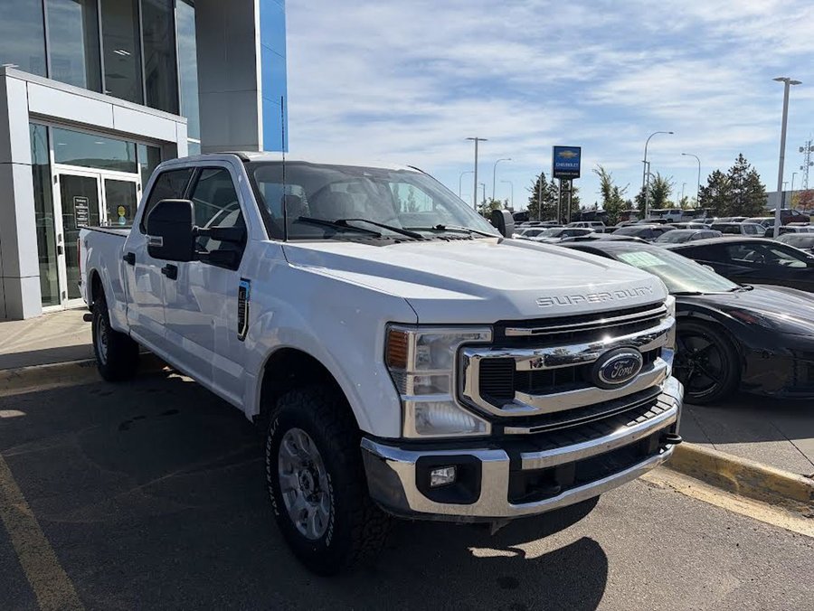 2022 Ford Super Duty F-250 SRW XLT 6.2L | Gas | Remote Start White