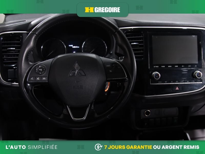 2020 Mitsubishi Outlander Grey Blainville - photo #11