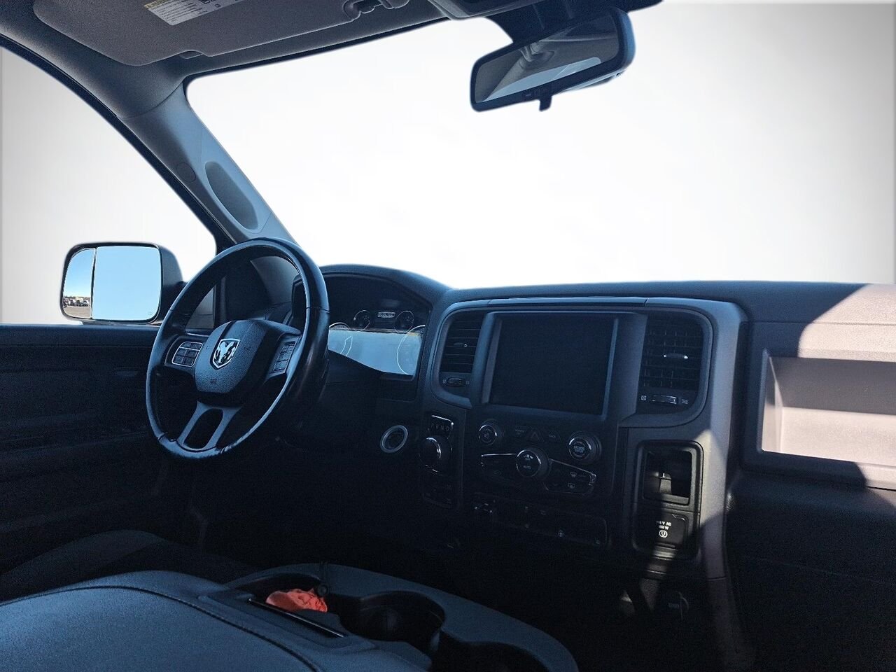 2020 Ram 1500 Classic Black Saint-Jérôme - photo #9
