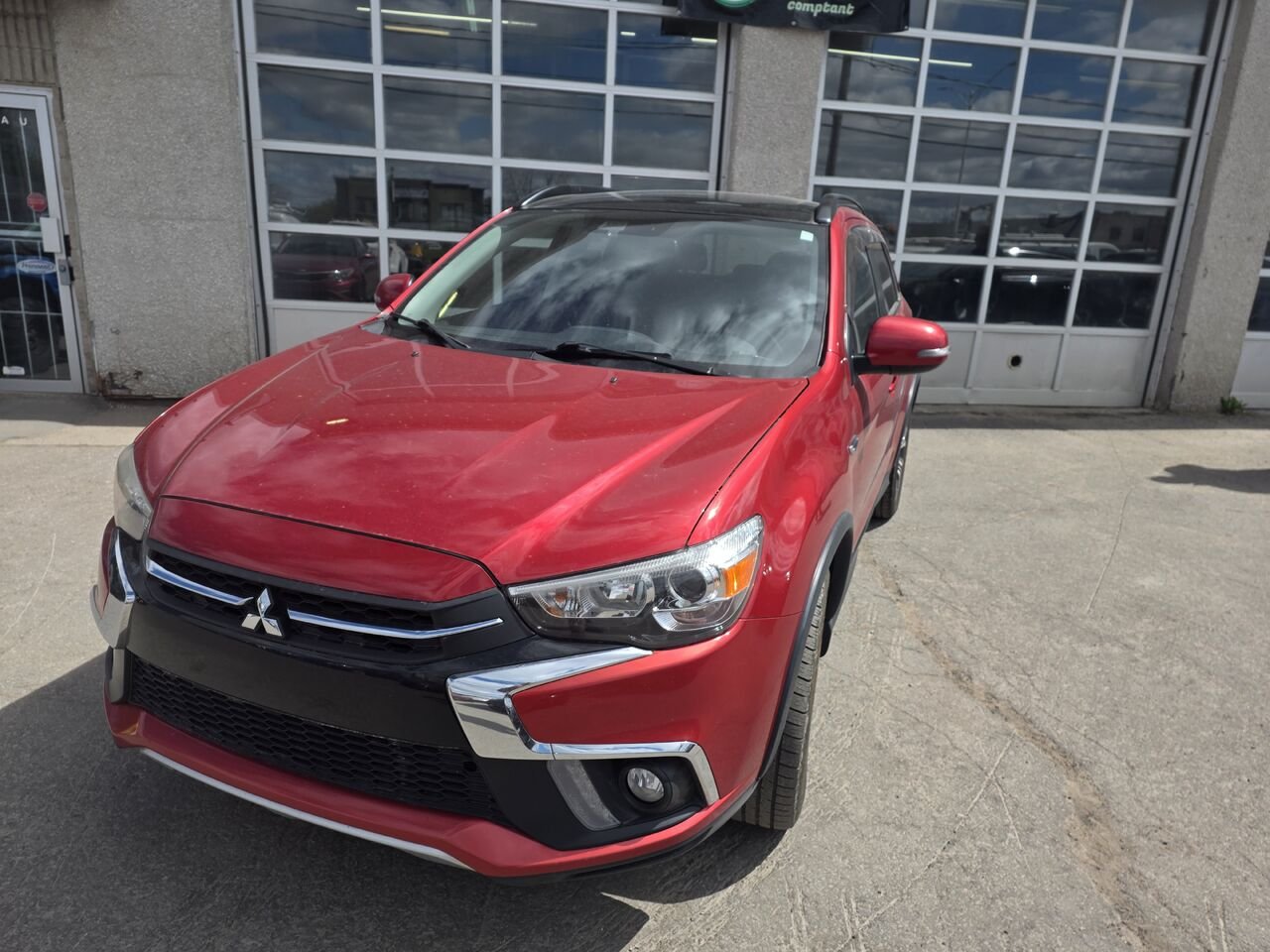 2018 mitsubichi rvr Red  - photo #7