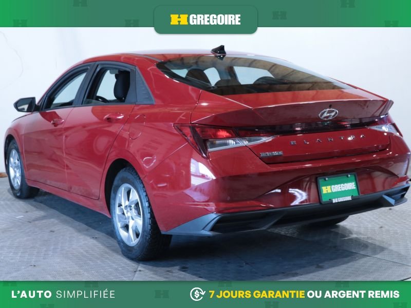 2022 Hyundai Elantra Red Saint-Eustache - photo #5