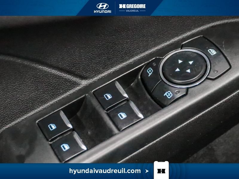 2024 Ford Escape Blue Laval - photo #16