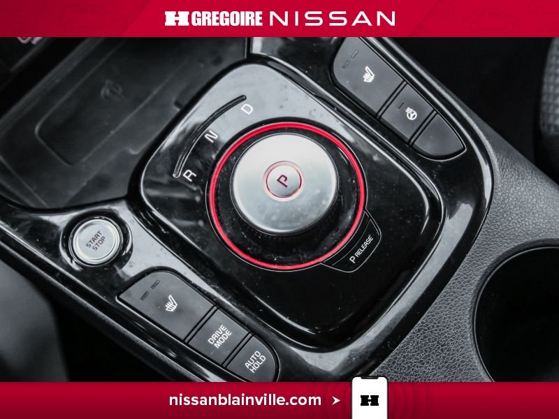 2022 Kia Soul Grey Blainville - photo #19