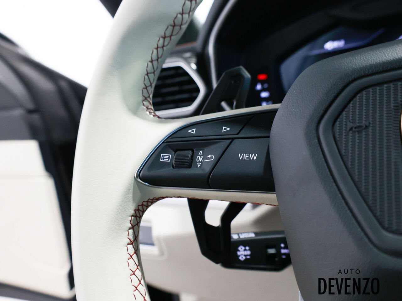 2023 Lamborghini Urus Black Saint-Eustache - photo #14