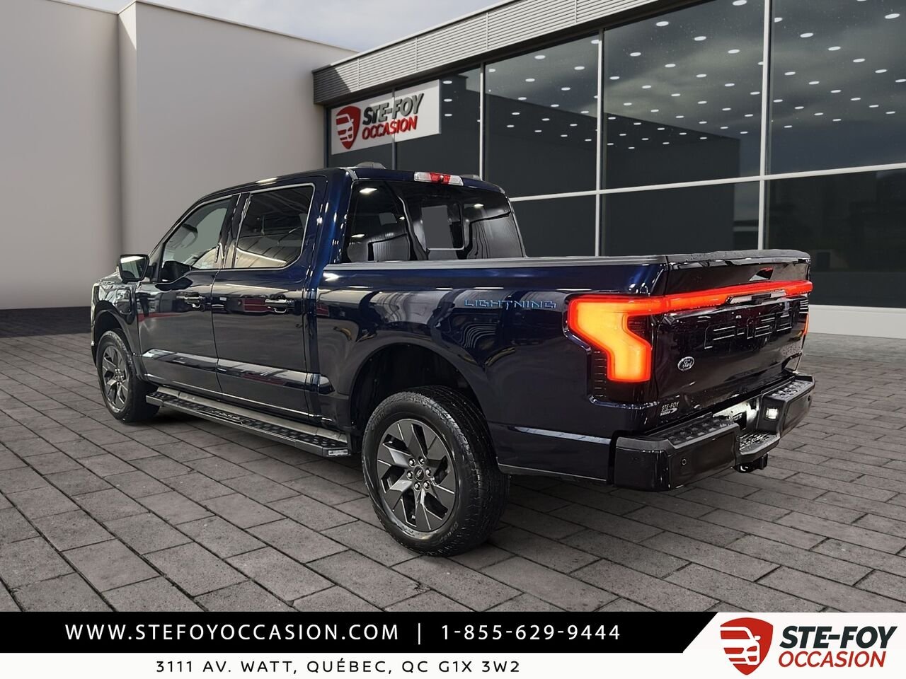 2023 Ford F-150 Lightning GROUPE 510 A, standard range Blue Québec - photo #3