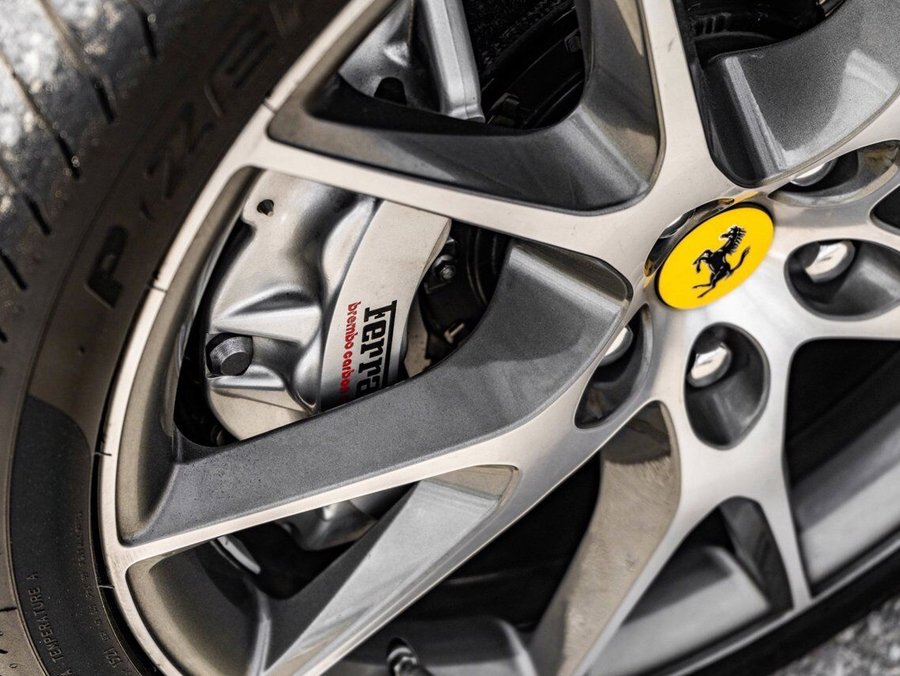 2011 Ferrari California 2011 Grey