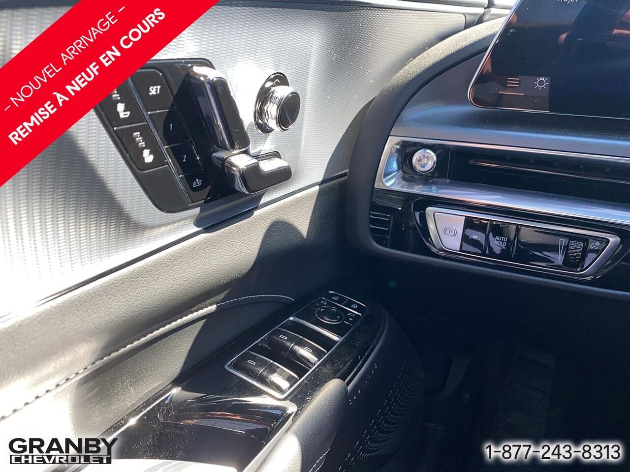 2024 Cadillac LYRIQ Tech 4 portes avec 1SA | G3888 Red Granby - photo #12