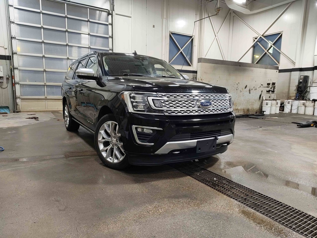2018 Ford Expedition Max Platinum Max 4x4 Black Sherwood Park - photo #1