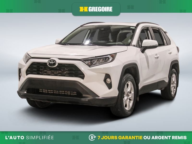 Toyota Rav 4 XLE AWD AUTO AC TOIT MAGS GR ELECT CAM RECUL BLEUT 2021 Blanc