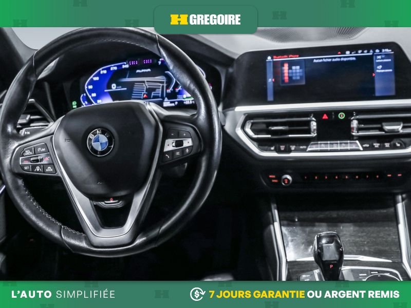 BMW 330I 823386 | 330i xDrive AUTO AC CUIR TOIT NAV MAGS CAM RECULE 2019 Argent Laval - photo #17