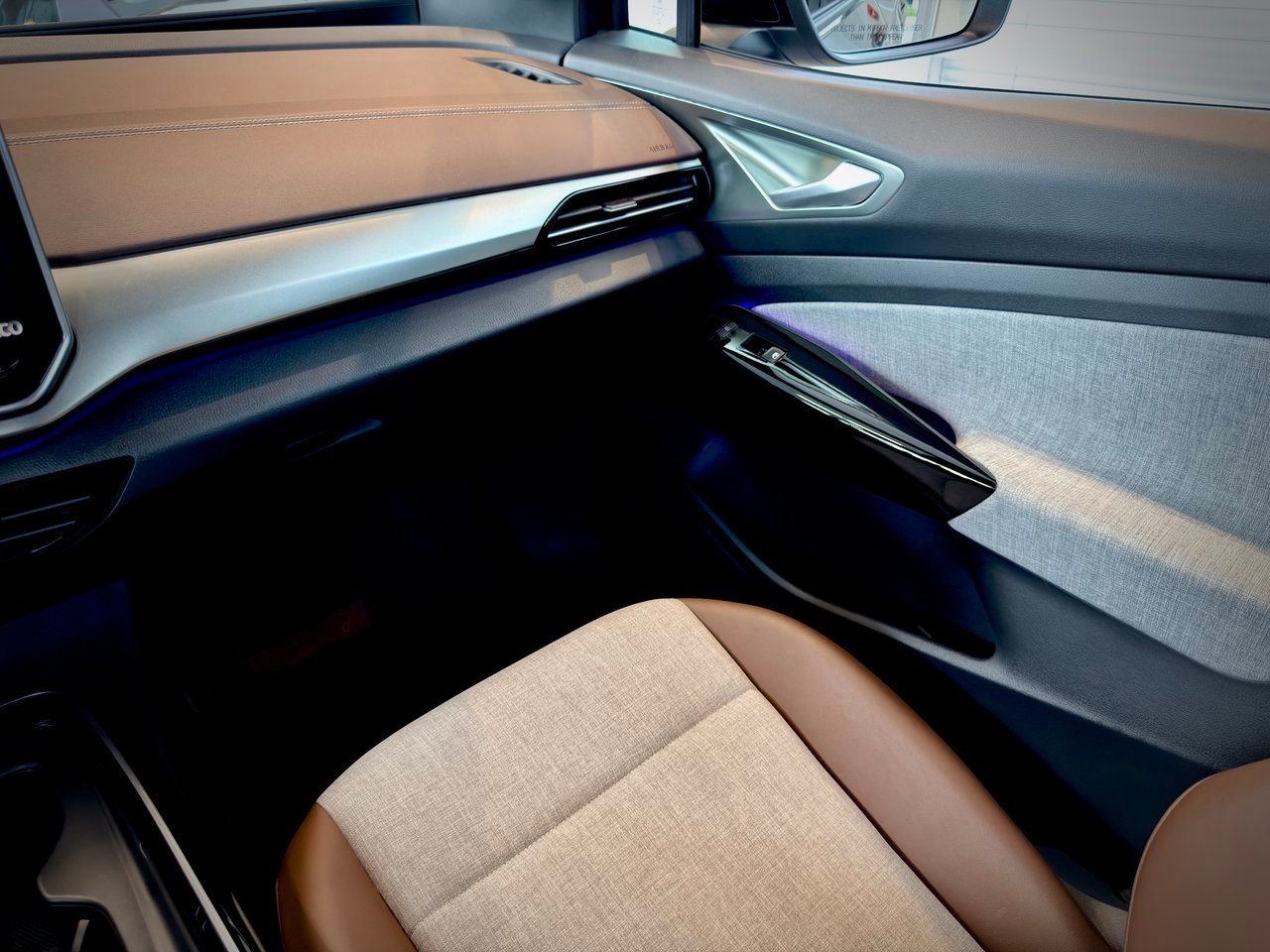 2024 Volkswagen ID.4 Black Notre-Dame-des-Prairies - photo #16