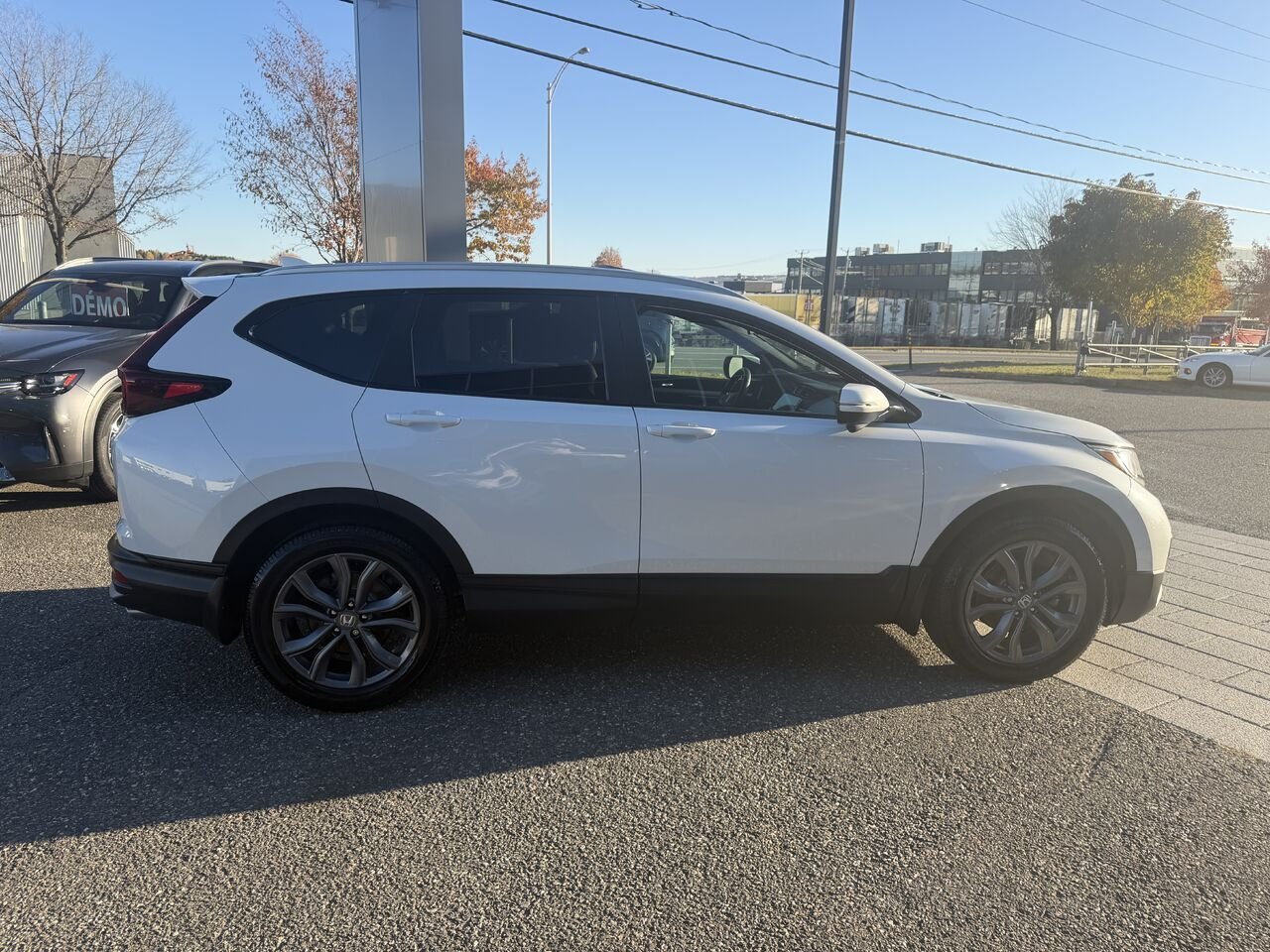 2021 Honda CR-V White Ste-Marie - photo #5