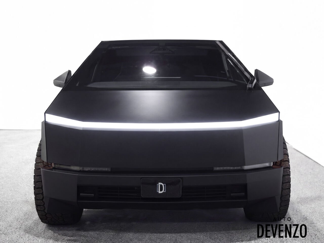 2024 Tesla Cybertruck Silver Saint-Eustache - photo #5
