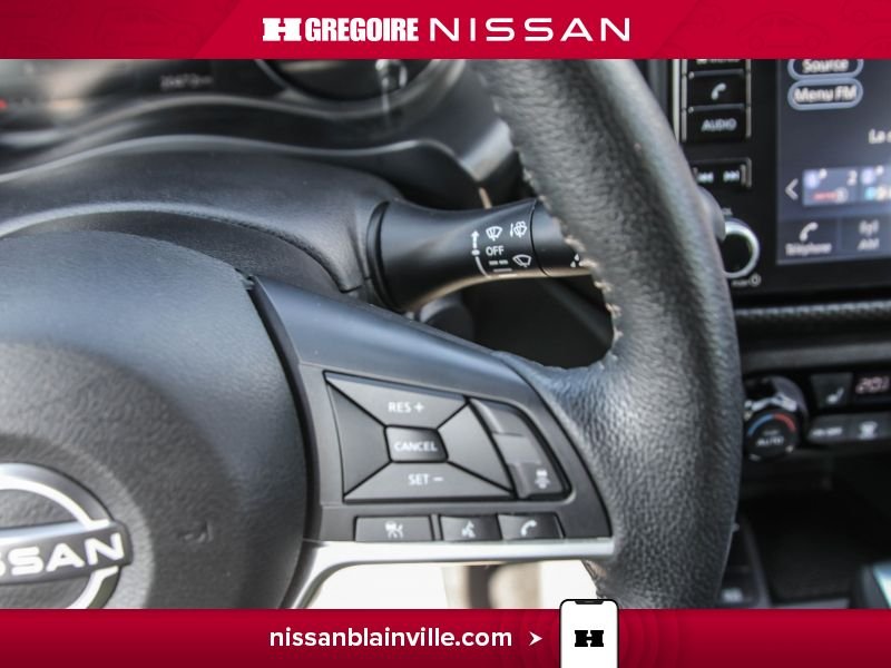 2024 Nissan Kicks Grey Blainville - photo #16