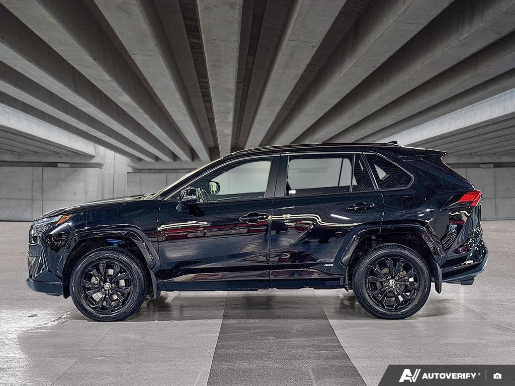 2022 Toyota RAV4 2602099A | Hybrid SE, well maintained, local trade Black Edmonton - photo #2