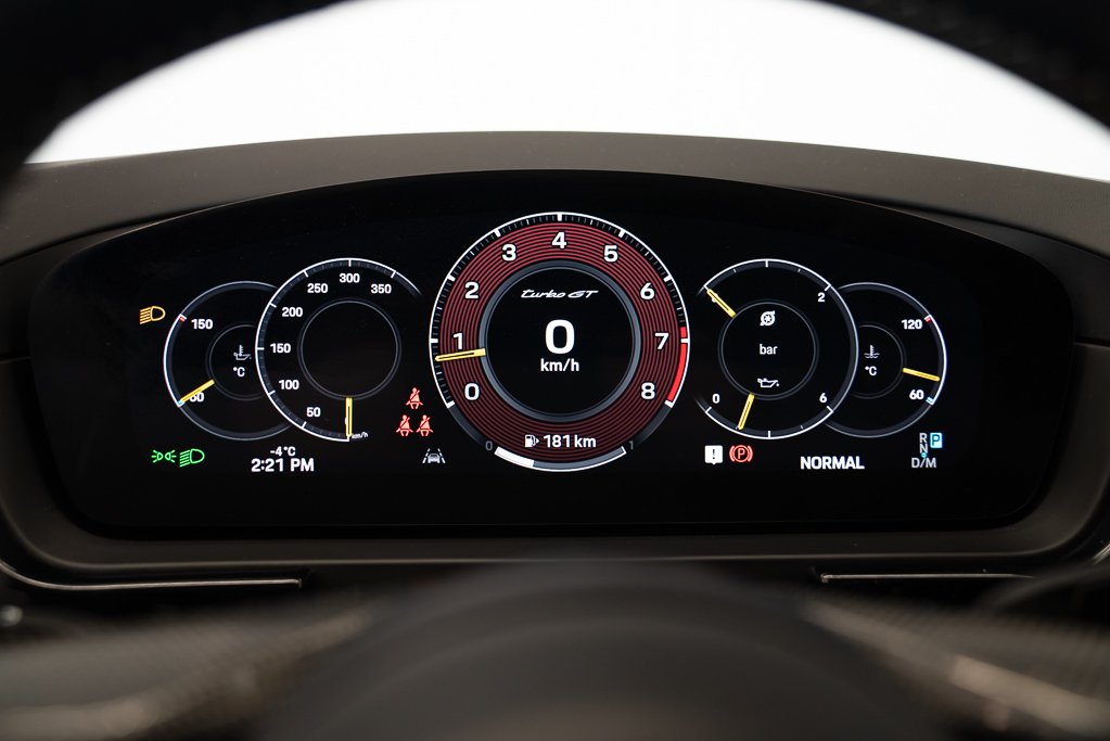 2024 Porsche Cayenne Grey Saint-Eustache - photo #18
