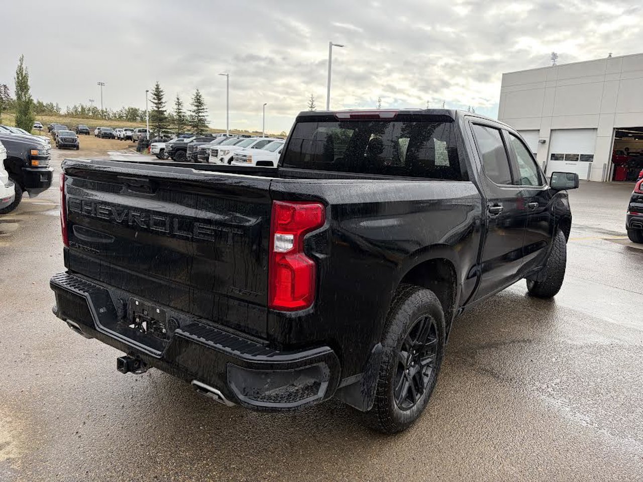 2023 Chevrolet Silverado 1500 4WD Crew Cab 147 RST Black Sherwood Park - photo #4