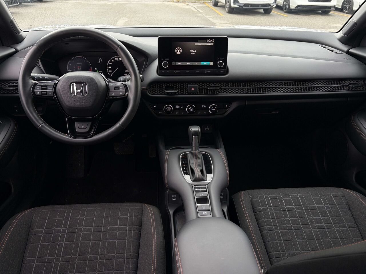 Honda HR-V Sport 2025 Gris Gatineau - photo #14