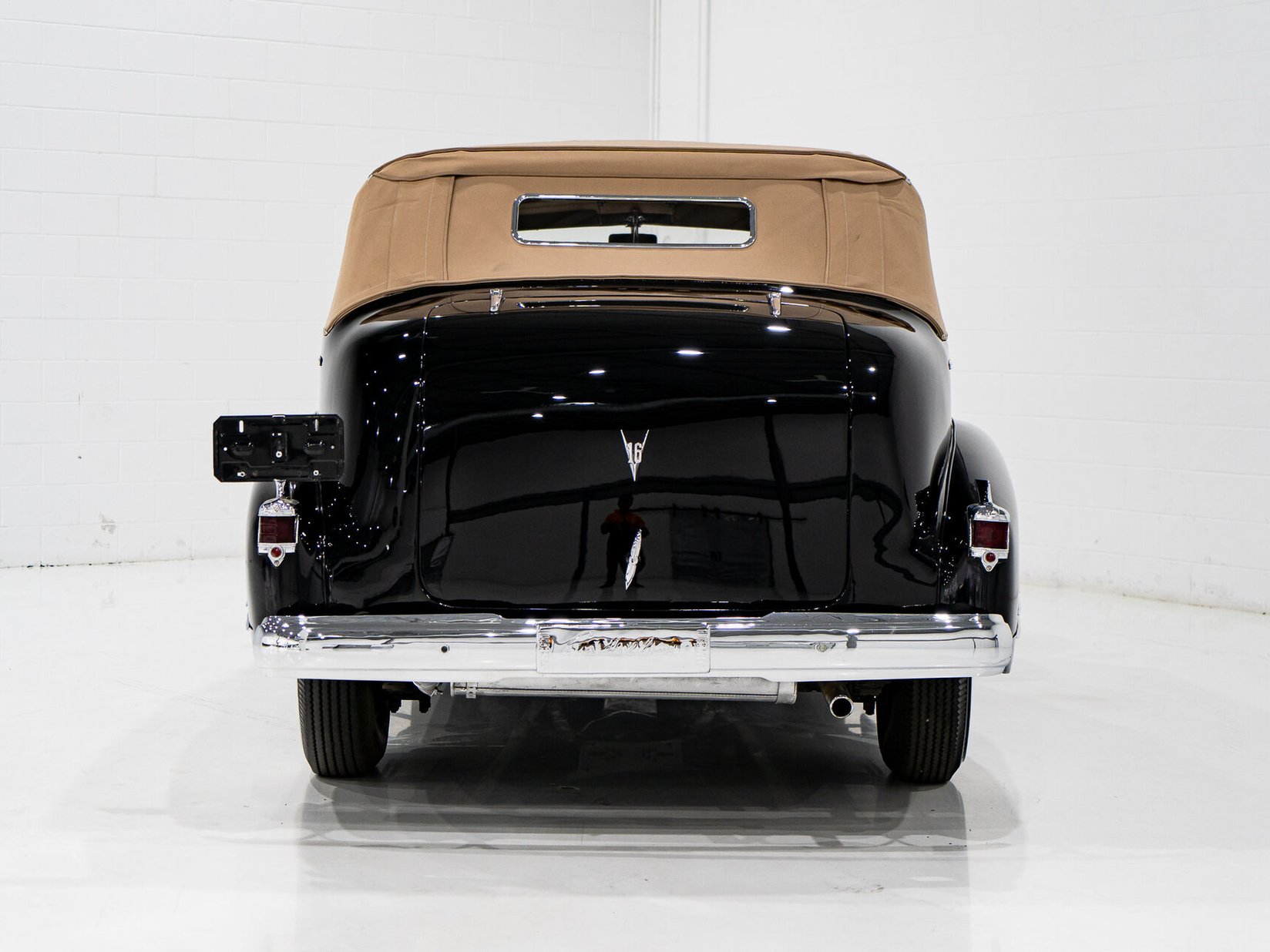 1938 Cadillac Series 90 **PRICE IN USD**1 of 13 V16 Black Montreal - photo #81