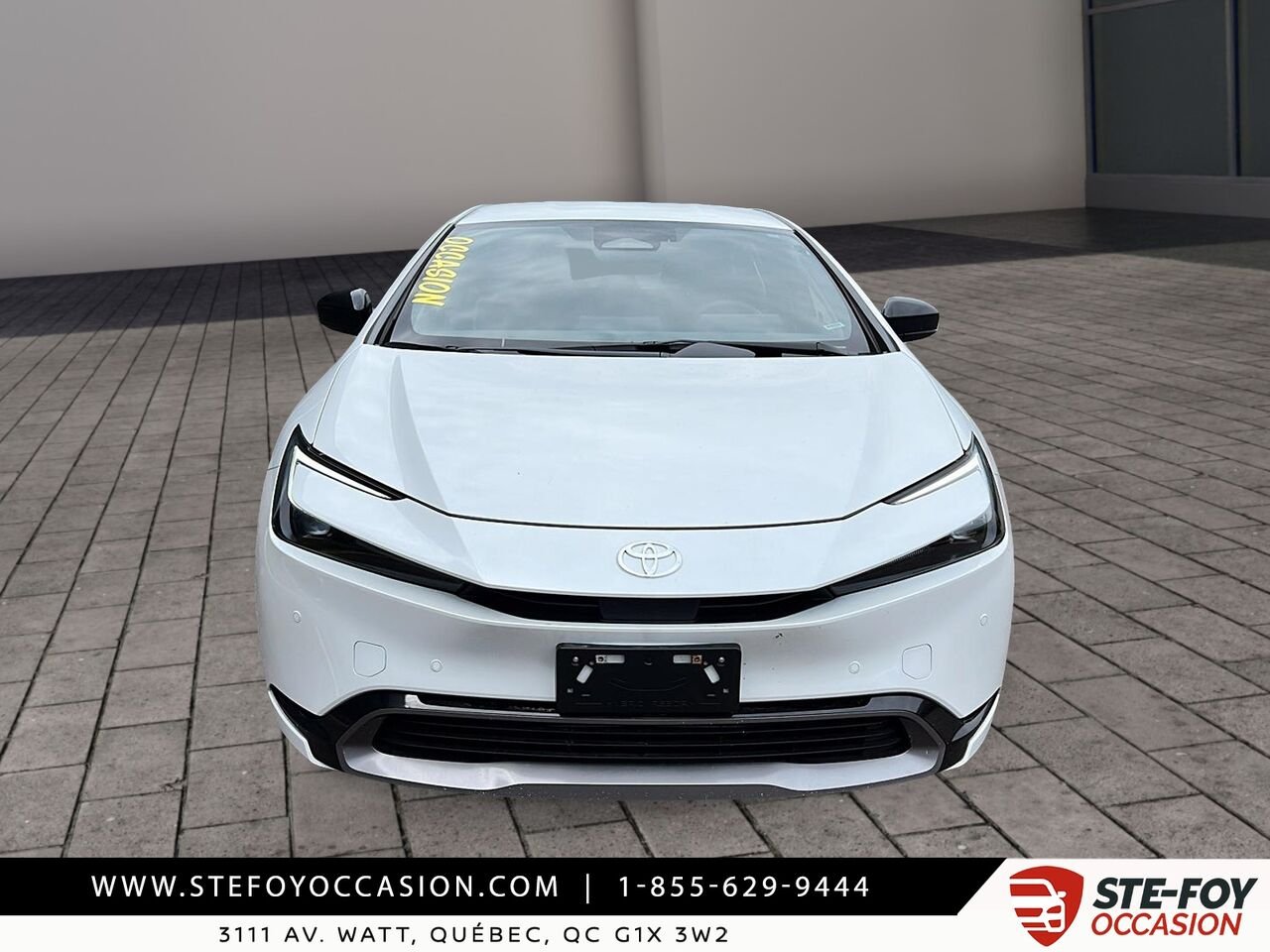 2025 Toyota Prius XLE HYBRIDE White Québec - photo #1