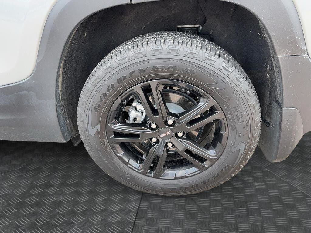 2023 GMC Terrain AT4 Grey Baie-Comeau - photo #6
