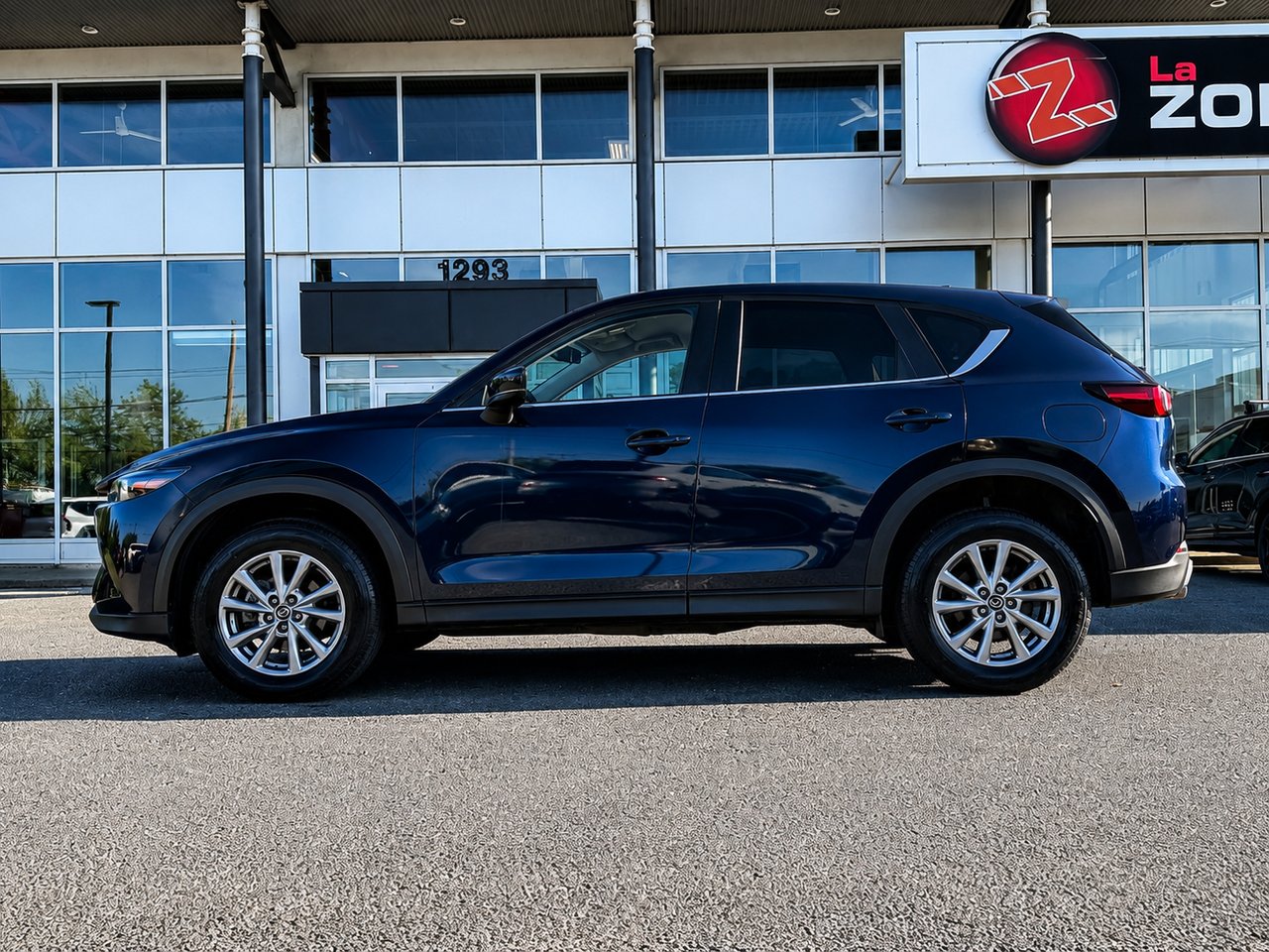 2023 Mazda CX-5 GS AWD Granby - photo #2