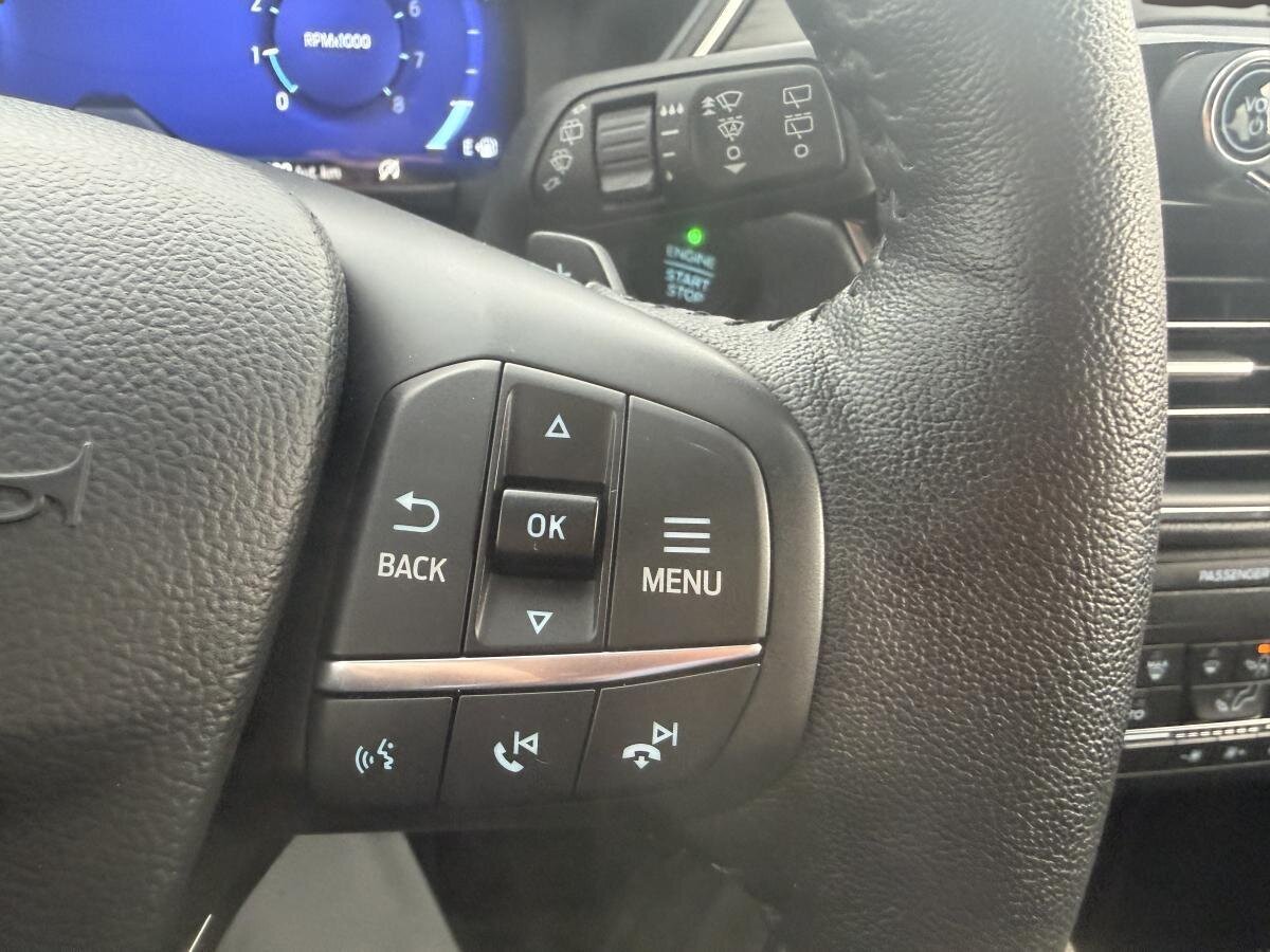 2020 Ford Escape Grey  - photo #13
