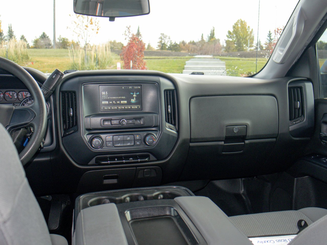2017 GMC Sierra 1500 4WD Crew Cab 143.5 White Sherwood Park - photo #28