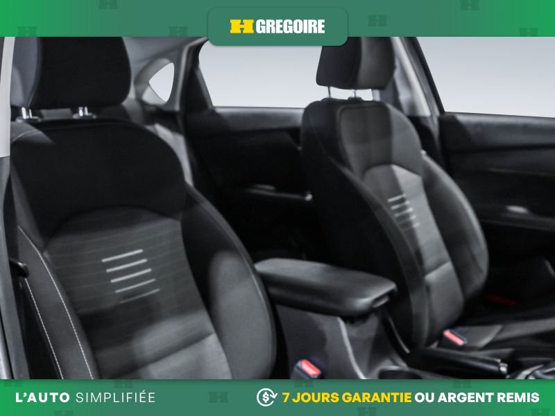 2019 Kia Forte Grey Laval - photo #25