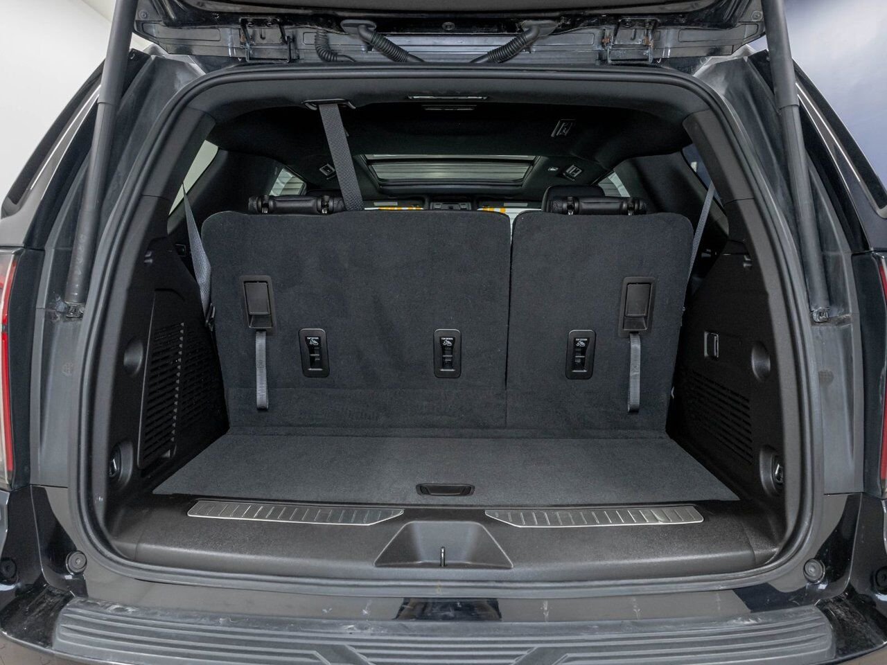 2021 Chevrolet Tahoe Z71 AWD *TOIT CUIR SIÈGES CHAUF BOSE GR REMORQ MAX Black Saint-Jérôme - photo #29
