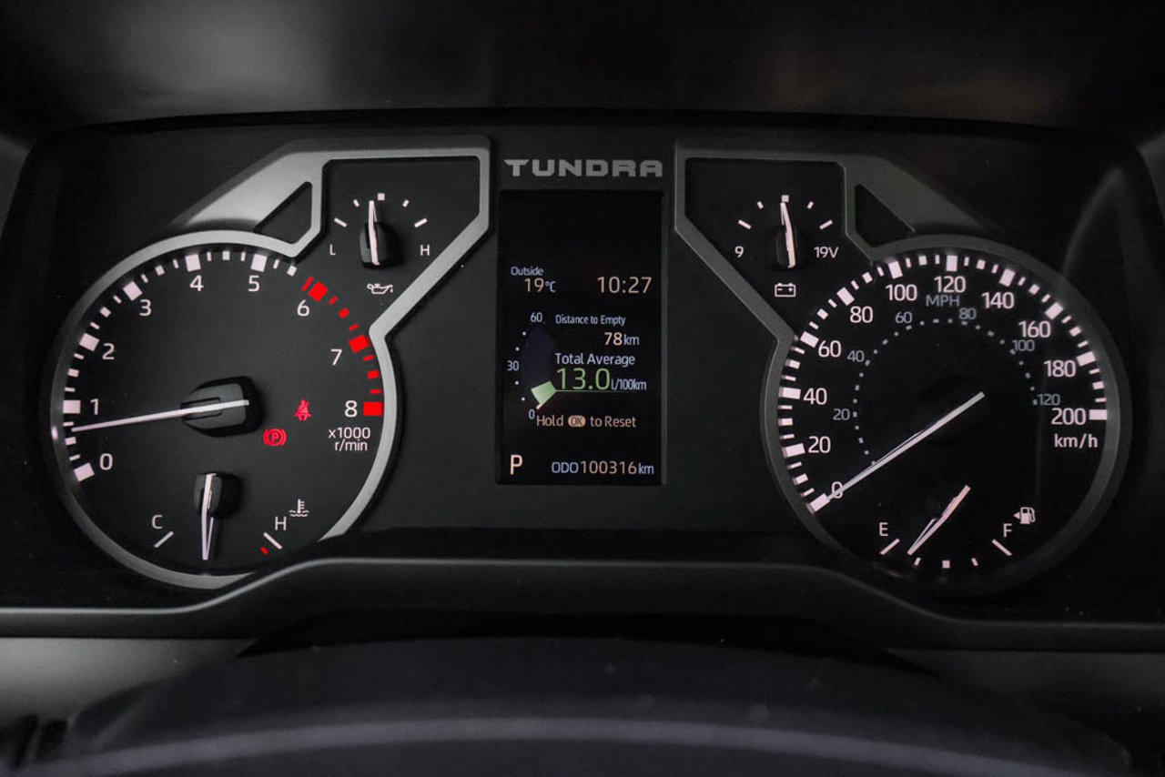 2024 Toyota Tundra 4x4 Crewmax SR Black Sherwood Park - photo #19