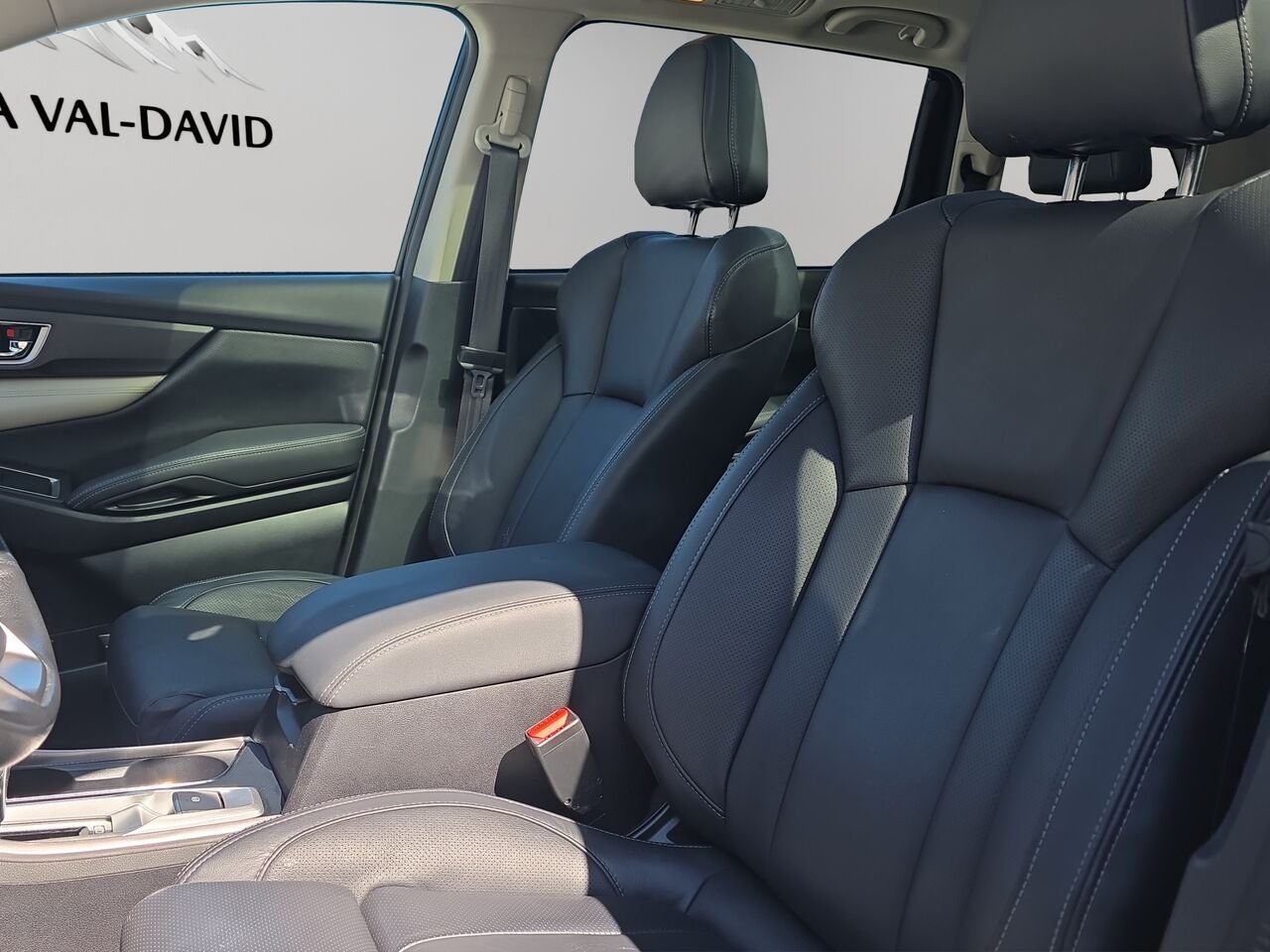 Subaru Ascent Limited ,Moteur NEUF, 7-Passenger, Sièges en cuir, Toit ouvrant panoramique, écran tactile, 2022 Bleu Val-David - photo #6