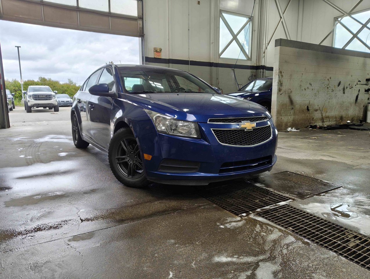 2012 Chevrolet Cruze 4dr Sdn LT Turbo+ w/1SB Blue Sherwood Park - photo #1