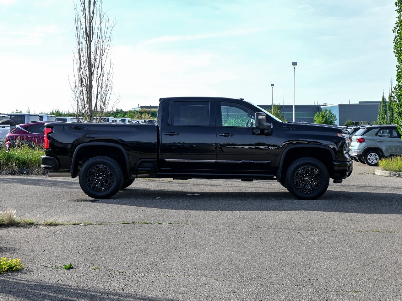 2024 Chevrolet Silverado 3500HD 4WD Crew Cab 159 High Country Black Sherwood Park - photo #14