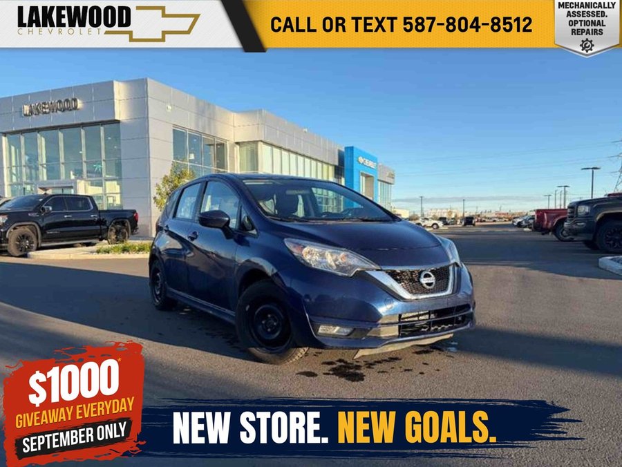 2017 Nissan Versa Note SV 1.6L Hatchback | Heated Bucket Seats Blue