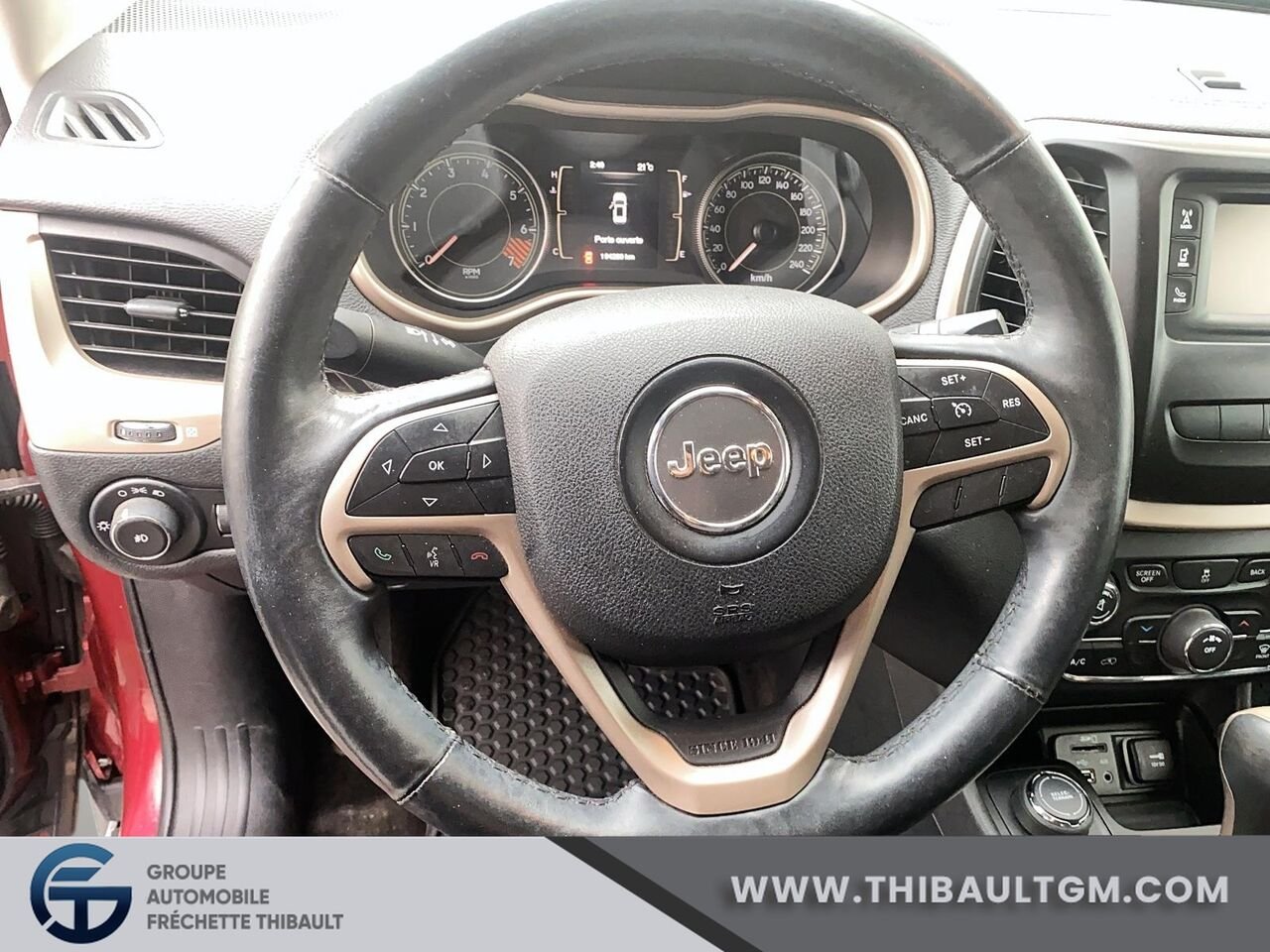 JEEP CHEROKEE L 4 RM, 4 portes, North 2014 Rouge Montmagny - photo #10