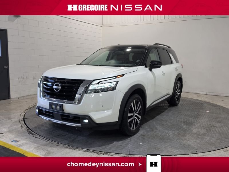 Nissan Pathfinder 2024 Blanc Laval - photo #2