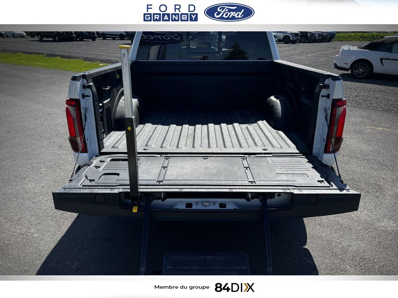 Ford F-150 2024 Blanc Granby - photo #8