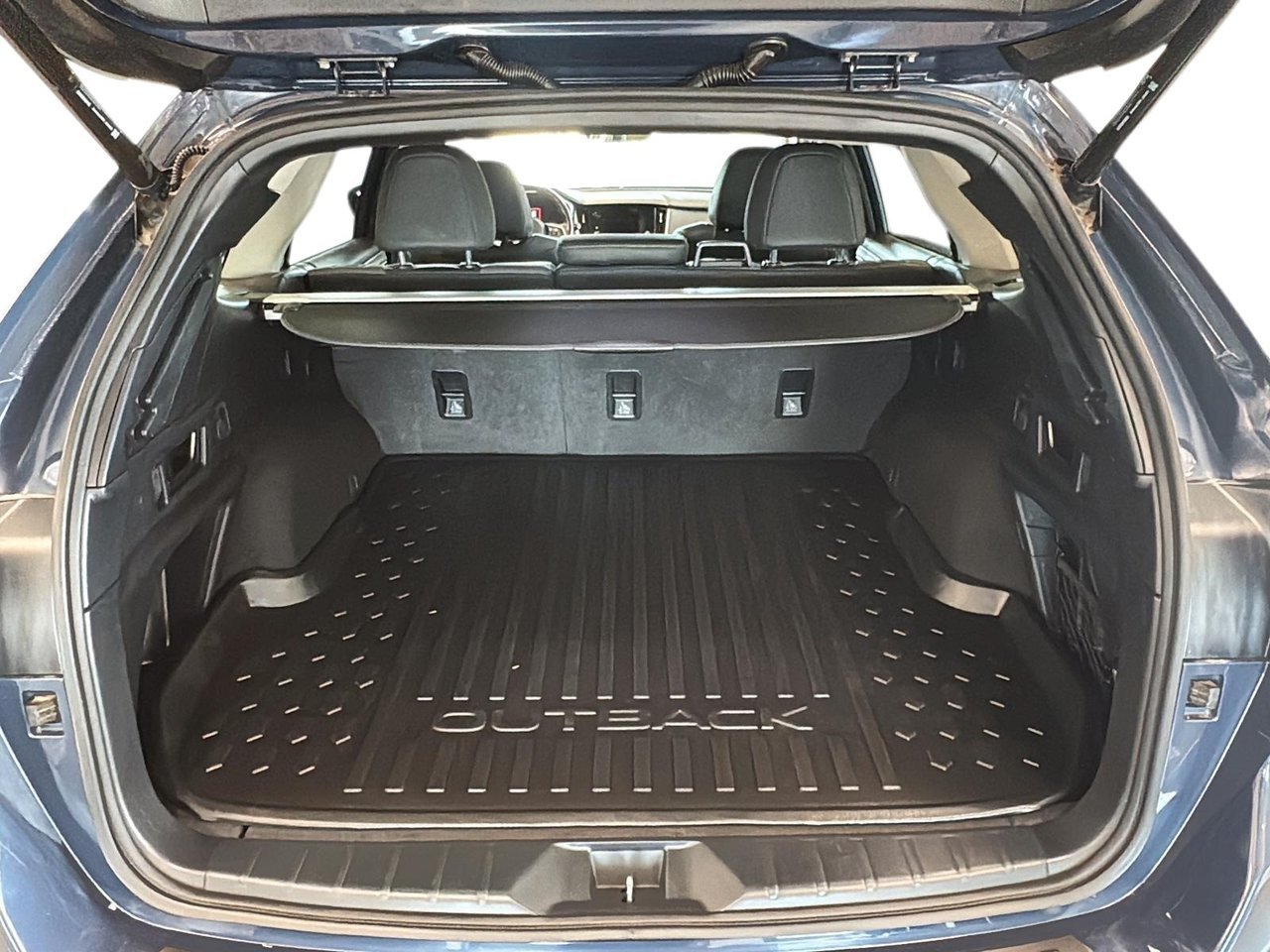 2023 Subaru Outback Onyx Grey Baie-Comeau - photo #6