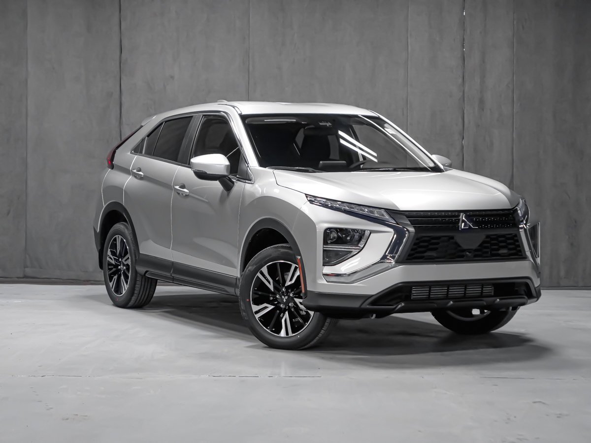 Mitsubishi Eclipse Cross ES 2026 Gris titane métallisé Montréal - photo #1