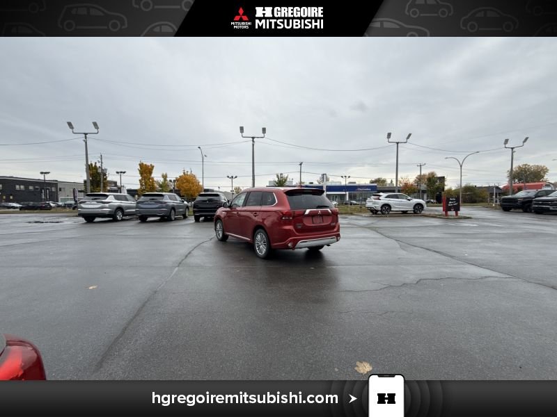 2019 Mitsubishi Outlander Plug-In Hybrid Red Blainville - photo #7
