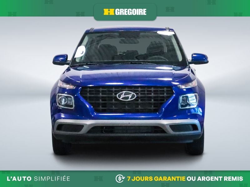 2020 Hyundai Venue Blue Saint-Eustache - photo #1