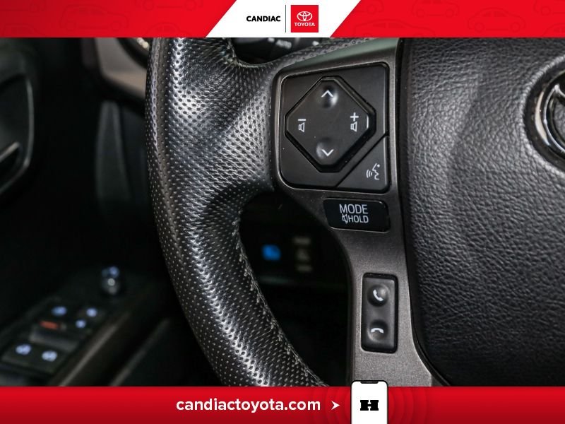 2022 Toyota Tacoma Black Laval - photo #21