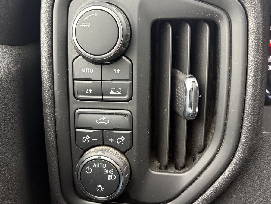 CHEVROLET SILVERADO 1500 Custom cabine multiplace 4RM 157 po 2022 Rouge